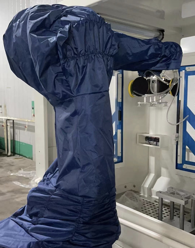 স্যান্ড ব্লাস্টিং ওয়ার্কশপে FANUC KUKA এর জন্য পুনরায় ব্যবহারযোগ্য রোবট আর্ম কভার প্রতিরক্ষামূলক