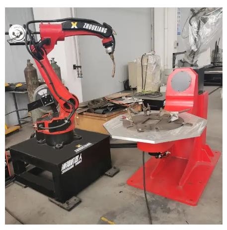 FANUC ডুয়াল অ্যাক্সিস রোবট পজিশনার এল টাইপ আর্ক ওয়েল্ডিং রোবোটিক পজিশনার 300KG 450mm