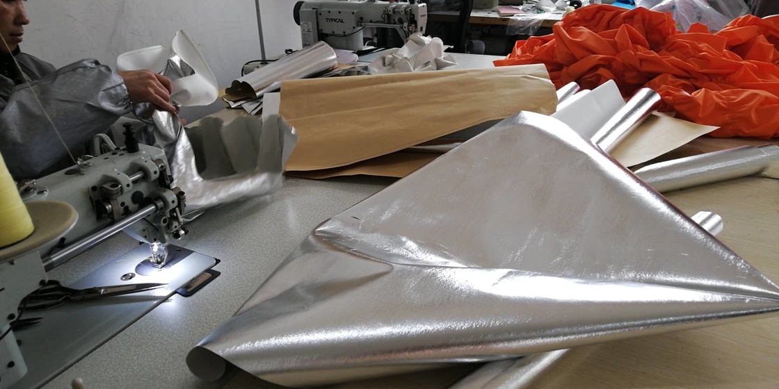 একক প্যাকেজের আকার 40X35X20 সেমি ধুলো কভার সহ দক্ষ রোবোটিক বর্ম কভার
